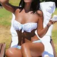 Yenişehir'deki Zarif ve Cazibeli Partner: Esra